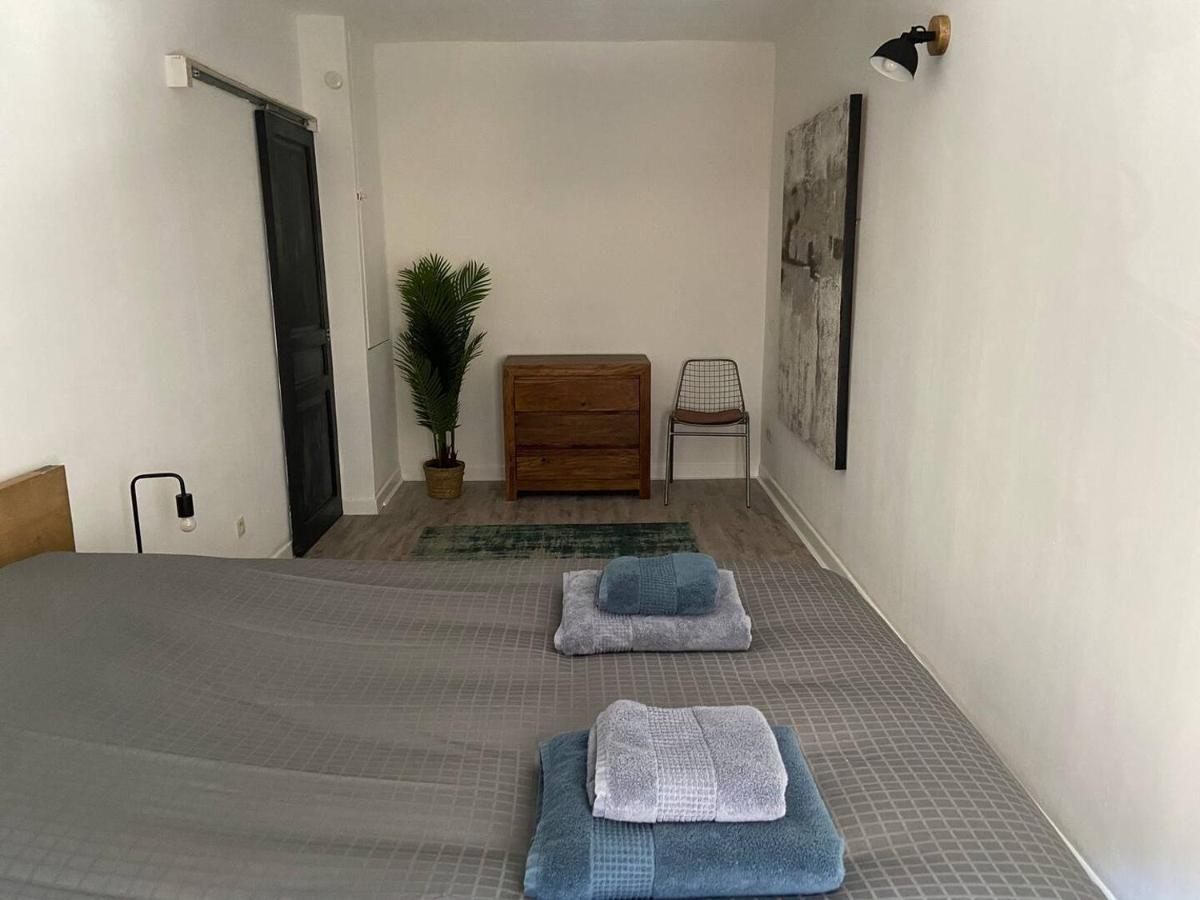 Appartement De Standing Au Coeur D'อาวีญง ภายนอก รูปภาพ